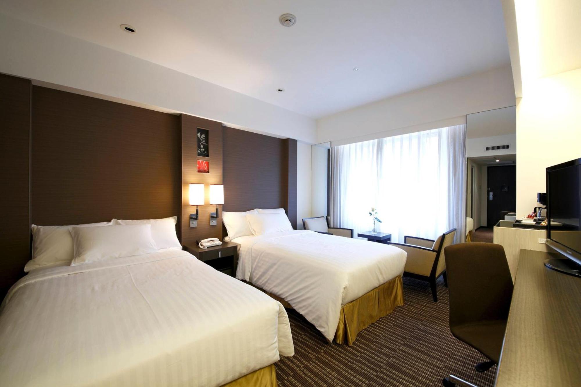 Courtyard By Marriott Tokyo Ginza Hotel Экстерьер фото